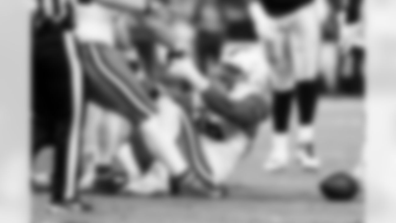 Defensive end Myles Garrett (95) during a NFL football game between the Cleveland Browns and Las Vegas Raiders on November 23, 2025 at Allegiant Stadium. The Browns won 24-10.