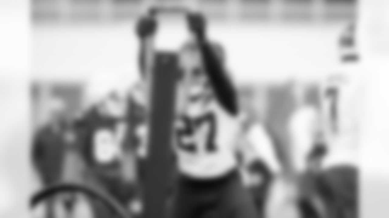 Cornerback Sam Webb (27) during practice at CrossCountry Mortgage Campus on December 18, 2025.