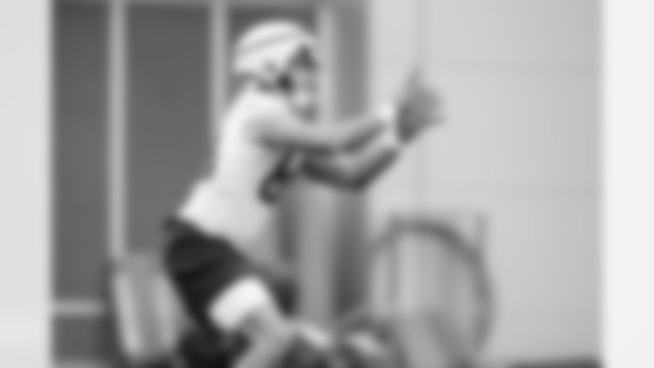 Tight end Caden Prieskorn (88) during practice at CrossCountry Mortgage Campus on November 3, 2025.