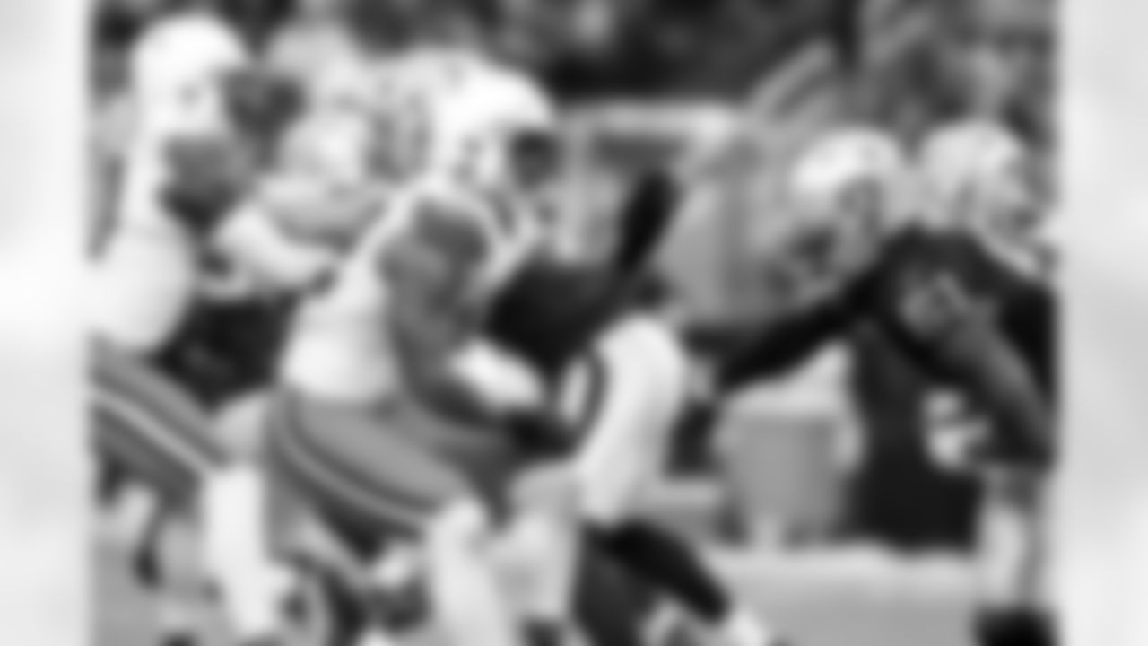 Linebacker Easton Mascarenas-Arnold (42) during a NFL football game between the Cleveland Browns and Las Vegas Raiders on November 23, 2025 at Allegiant Stadium.