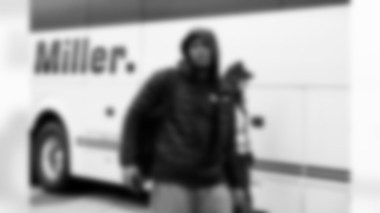 Cornerback Tre Avery (28) travels to New York on November 8, 2025.