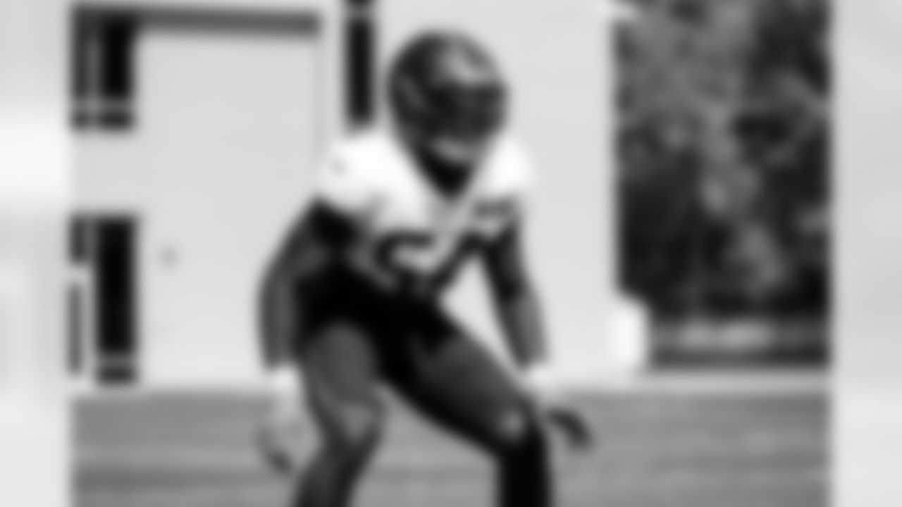 Linebacker Edefuan Ulofoshio (54) during practice at CrossCountry Mortgage Campus on September 17, 2025.