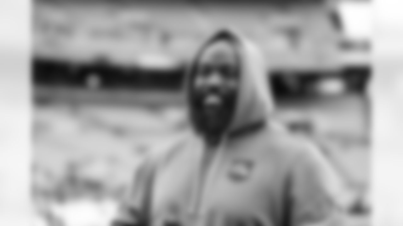 Defensive tackle Maliek Collins (96) before a NFL football game between the Baltimore Ravens and Cleveland Browns on November 16, 2025 at Huntington Bank Field.