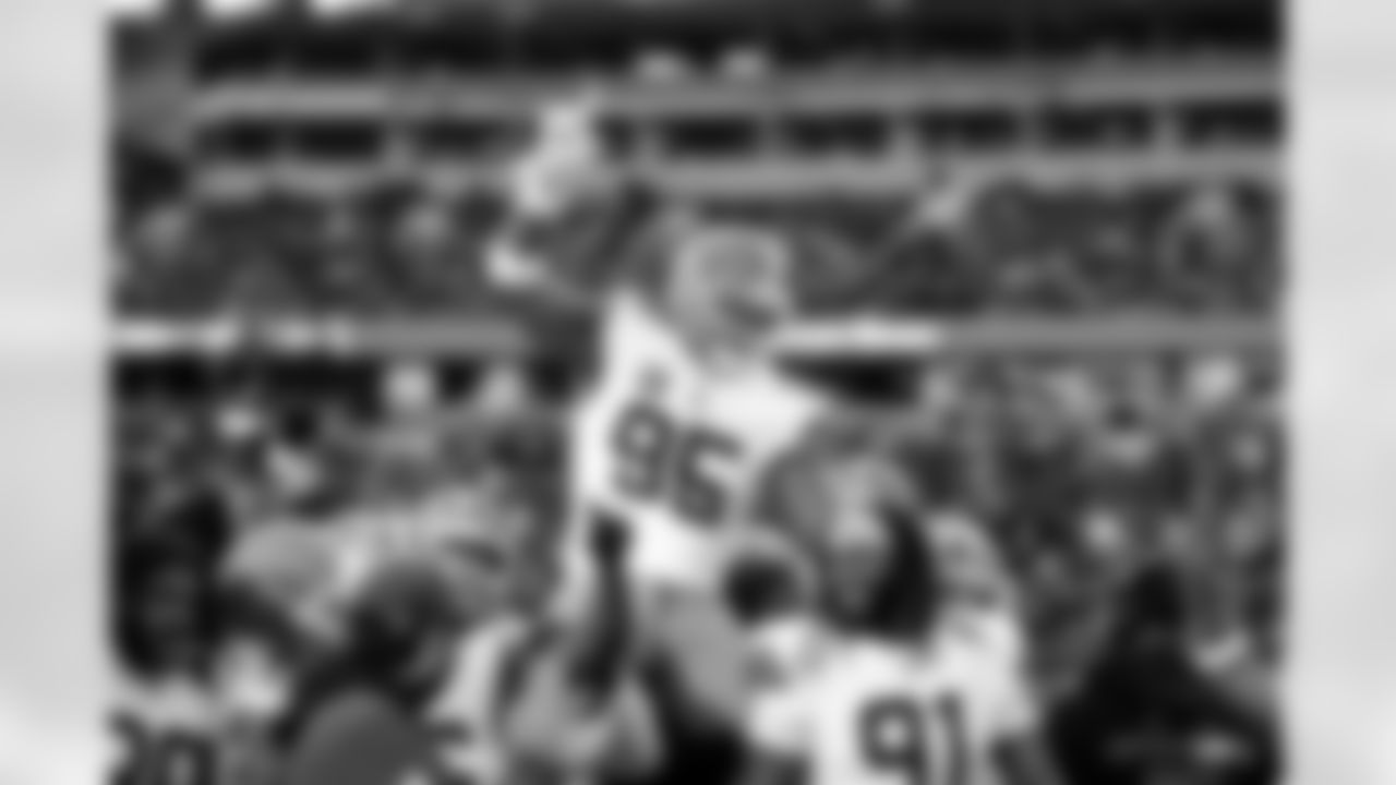 Defensive end Myles Garrett (95) during a NFL football game between the Cleveland Browns and Cincinnati Bengals on January 4, 2026 at Paycor Stadium. The Browns won 20-18.