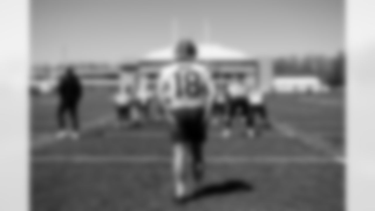 Punter Avery Book (18) during fieldwork on the first day of Rookie Minicamp at CrossCountry Mortgage Campus on May 9, 2025.