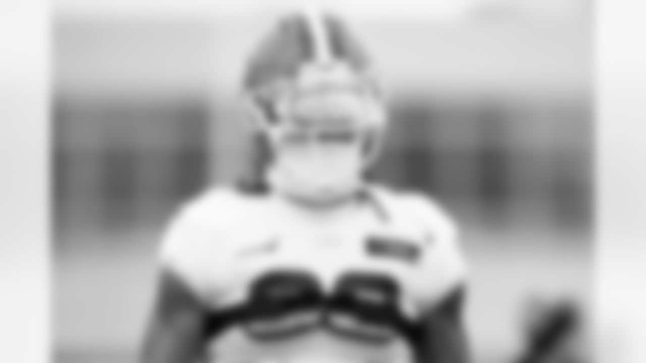 Safety Ronnie Hickman Jr. (33) during practice at CrossCountry Mortgage Campus on December 17, 2025.