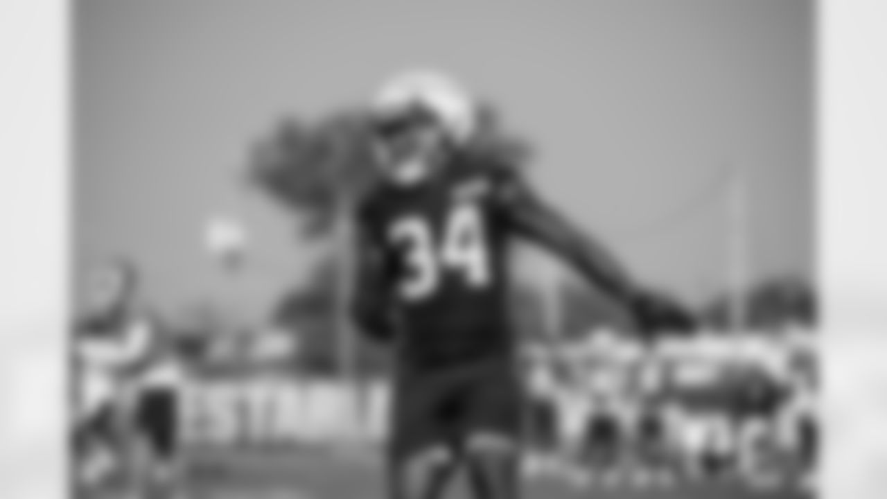 Running back Jerome Ford (34) during Day 12 of Training Camp at CrossCountry Mortgage Campus on August 11, 2025.
