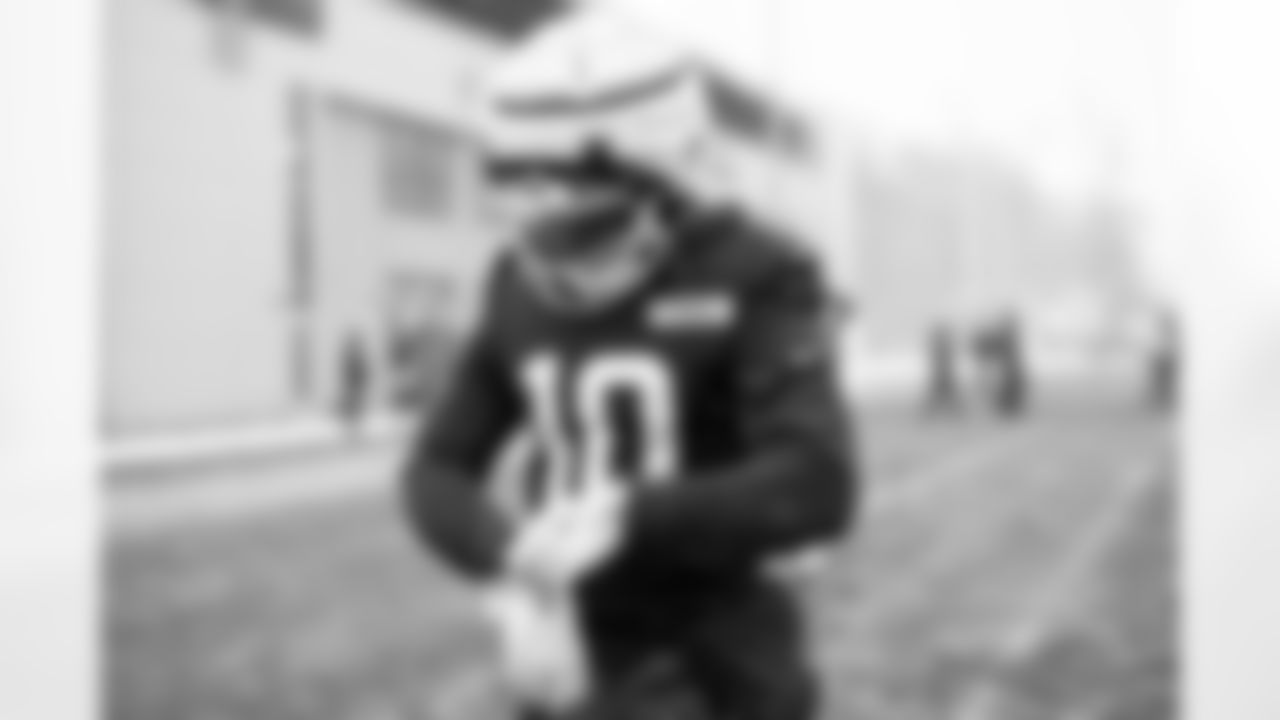 Running back Quinshon Judkins (10) during practice at CrossCountry Mortgage Campus on November 28, 2025.