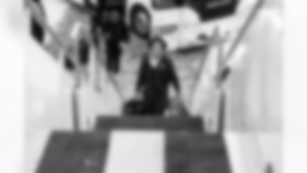 Safety Donovan McMillon (31) travels to Cincinnati on January 3, 2026.