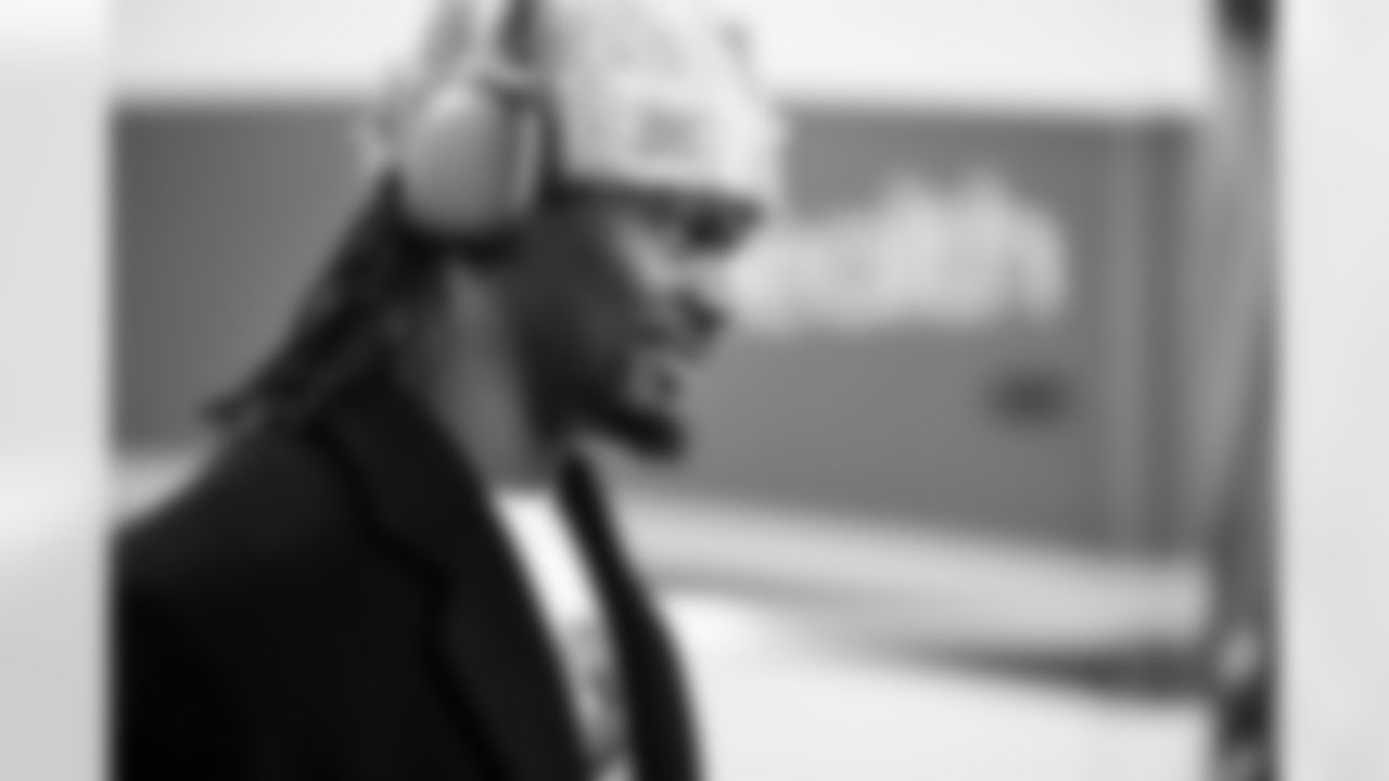 Linebacker Jerome Baker (17) before a NFL football game between the Cleveland Browns and Cincinnati Bengals on January 4, 2026 at Paycor Stadium.