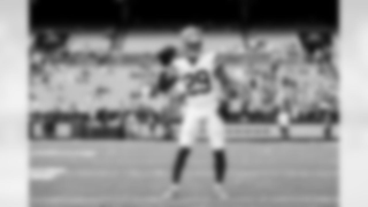 Cornerback Cameron Mitchell (29) before a preseason NFL football game between the Los Angeles Rams and Cleveland Browns on August 23, 2025 at Huntington Bank Field.
