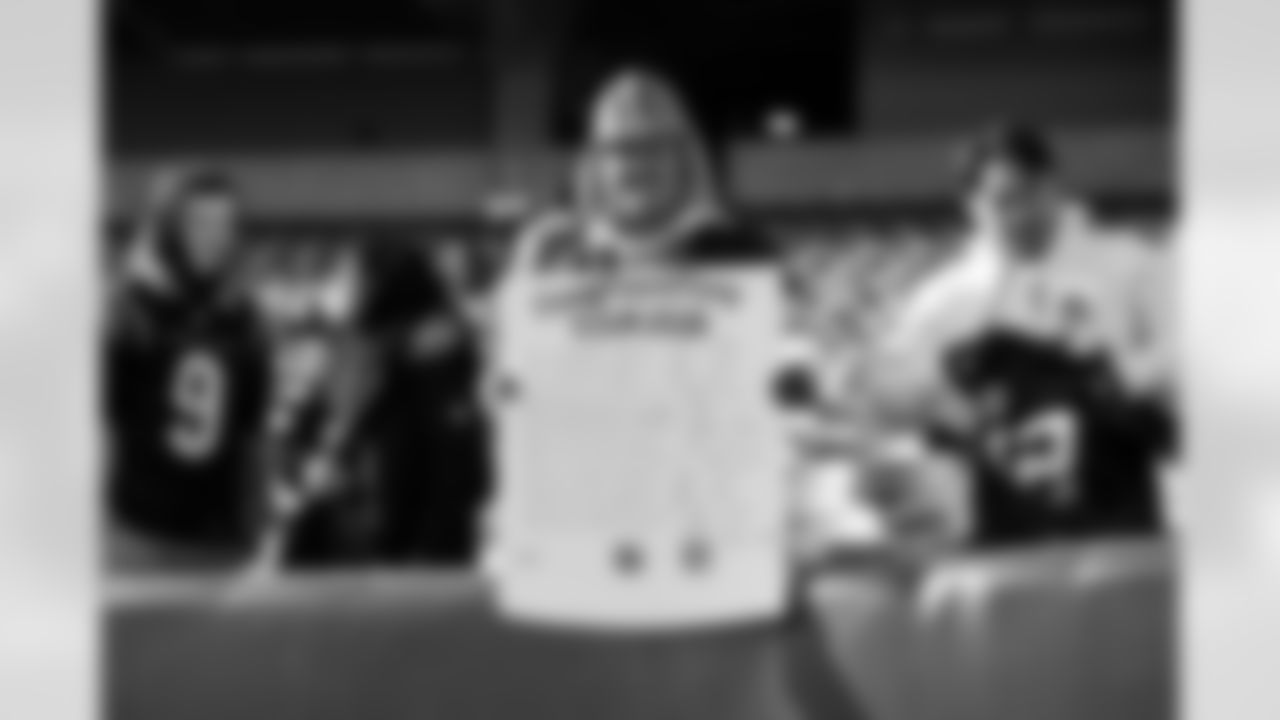 Fans before a NFL football game between the Cleveland Browns and Cincinnati Bengals on January 4, 2026 at Paycor Stadium.