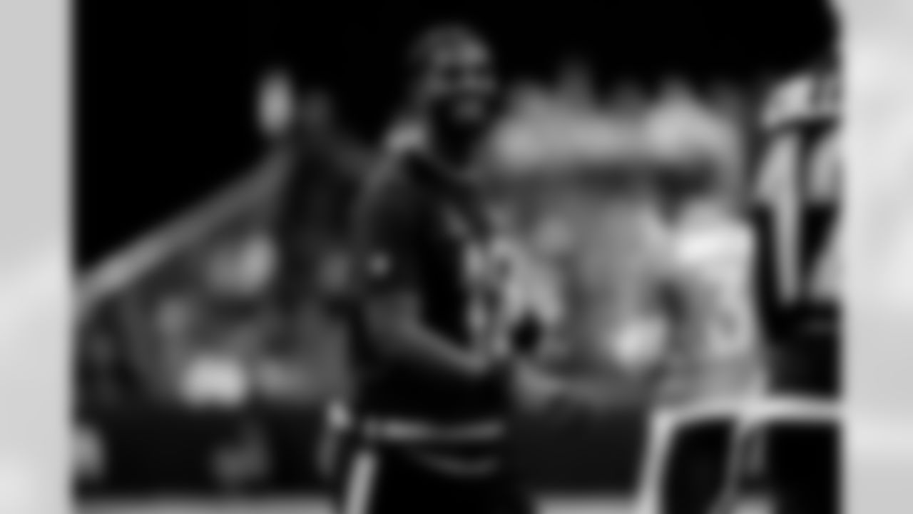 Cleveland Browns quarterback Shedeur Sanders (12) looks on during the 2026 Pro Bowl Game on Tuesday, February 3, 2026 in San Francisco, California. (Alika Jenner/NFL)