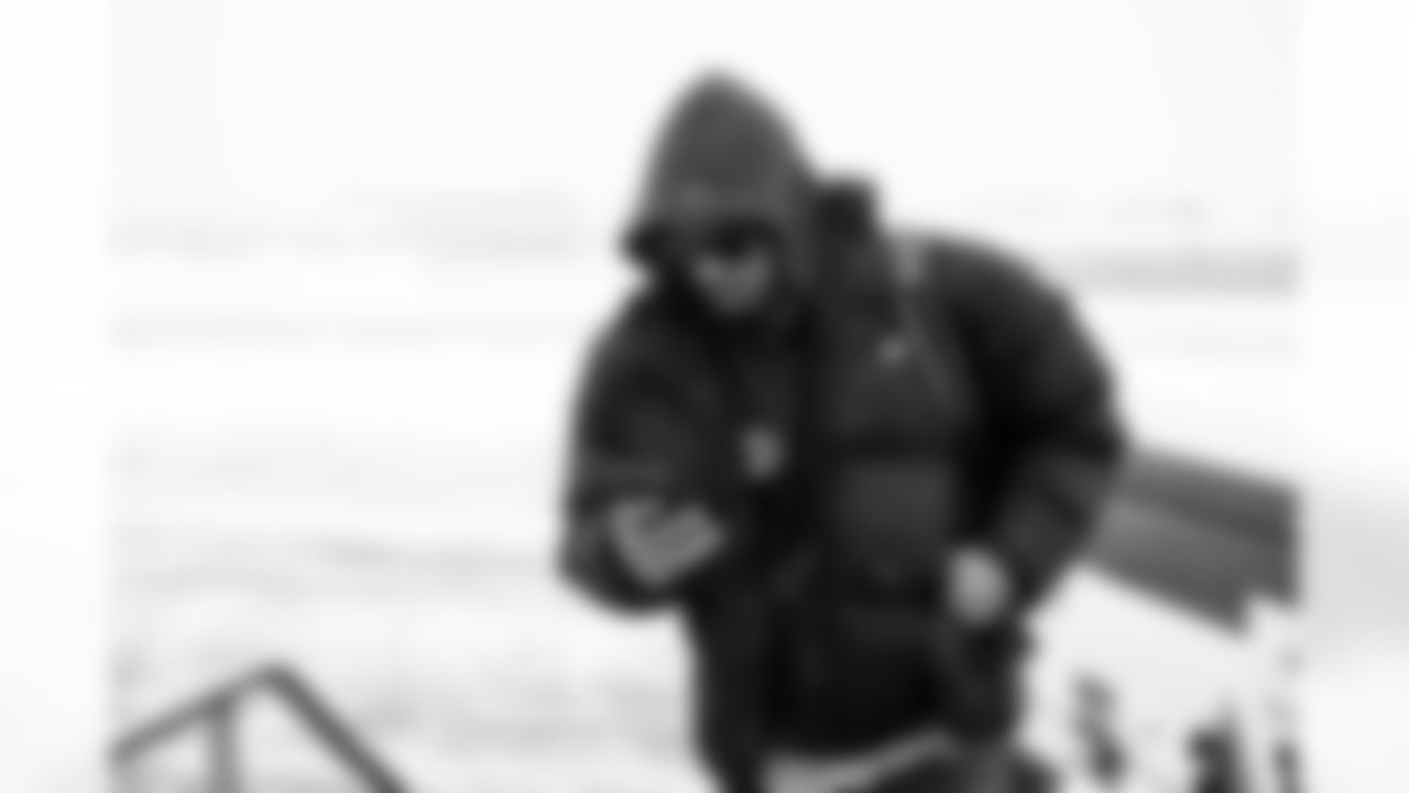 Wide receiver Cedric Tillman (19) travels to Chicago on December 13, 2025.