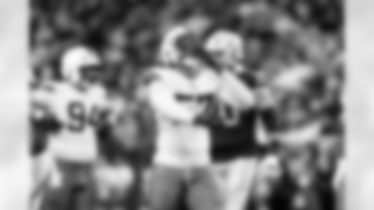 Defensive end Isaiah McGuire (57) during a NFL football game between the Cleveland Browns and Las Vegas Raiders on November 23, 2025 at Allegiant Stadium. The Browns won 24-10.