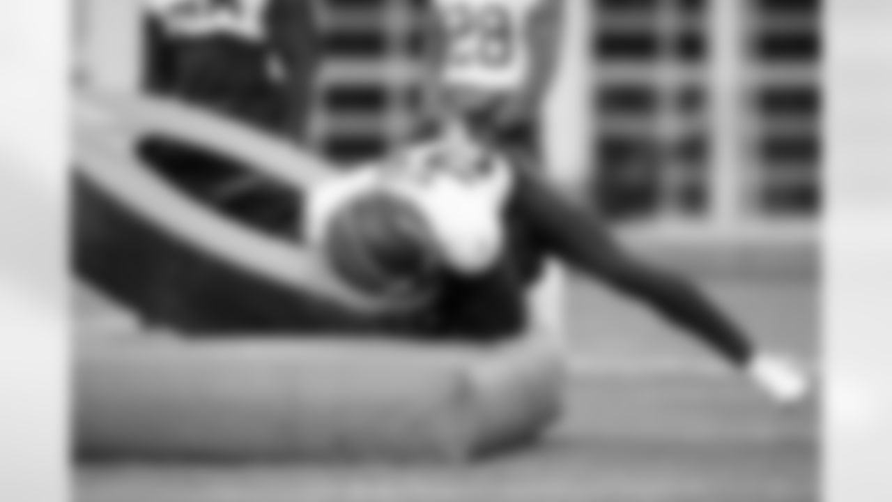 Cornerback Sam Webb (27) during practice at CrossCountry Mortgage Campus on December 3, 2025.