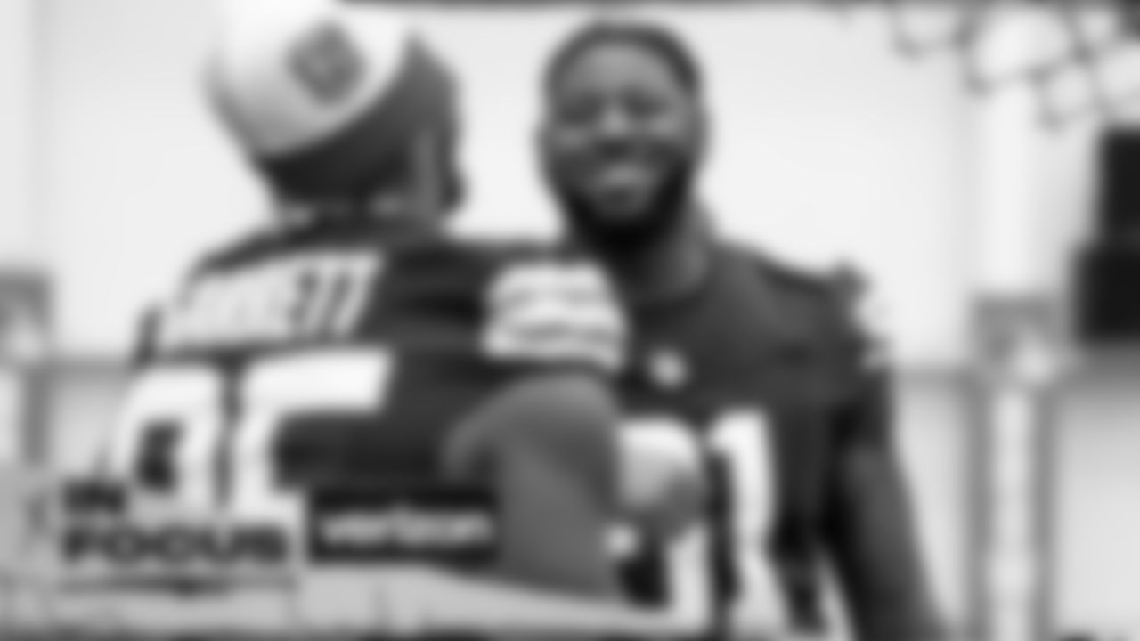 25_SPONSORED_TEMPLATE_PHOTOS (1)