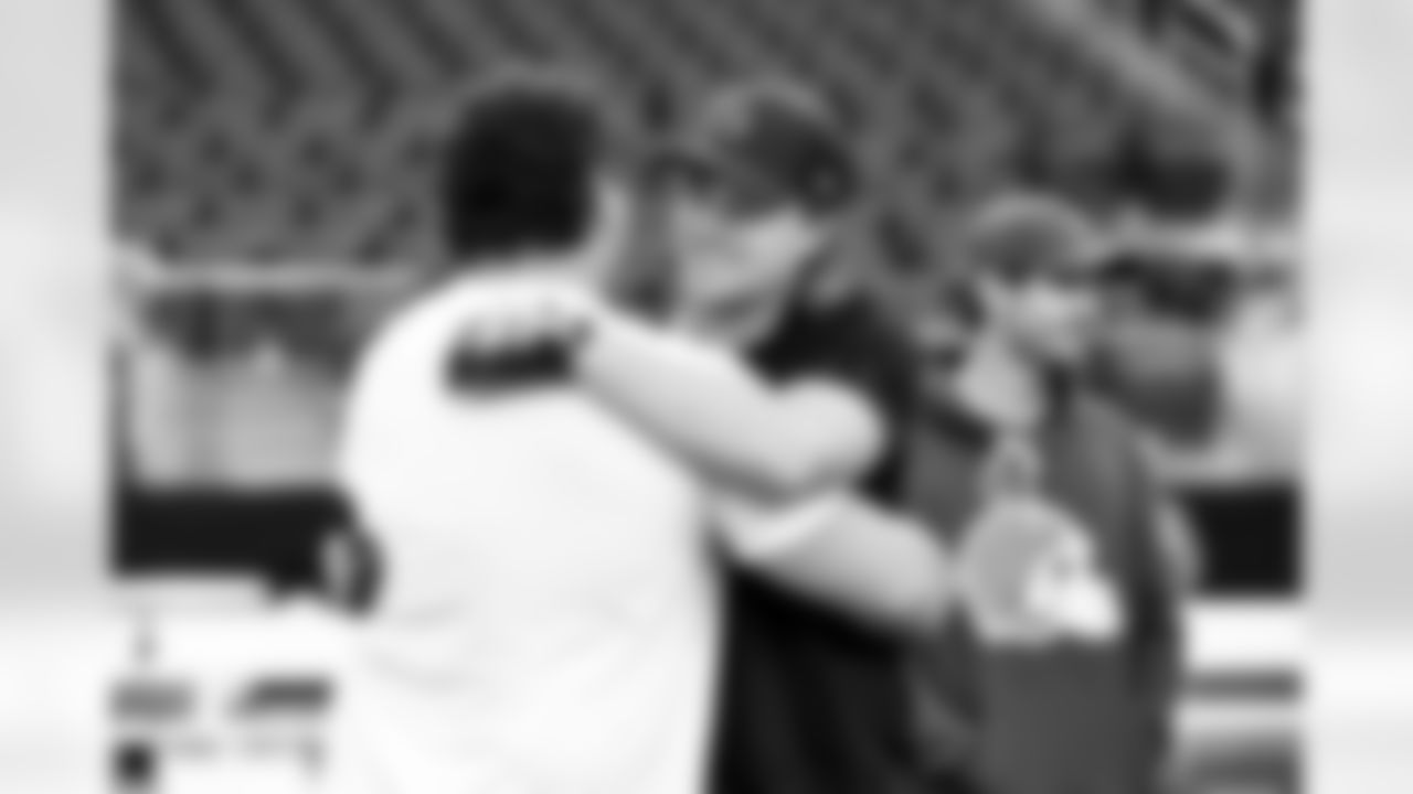 Center Luke Wypler (56) and Former Browns Quarterback Kenny Pickett before a NFL football game between the Cleveland Browns and Las Vegas Raiders on November 23, 2025 at Allegiant Stadium.