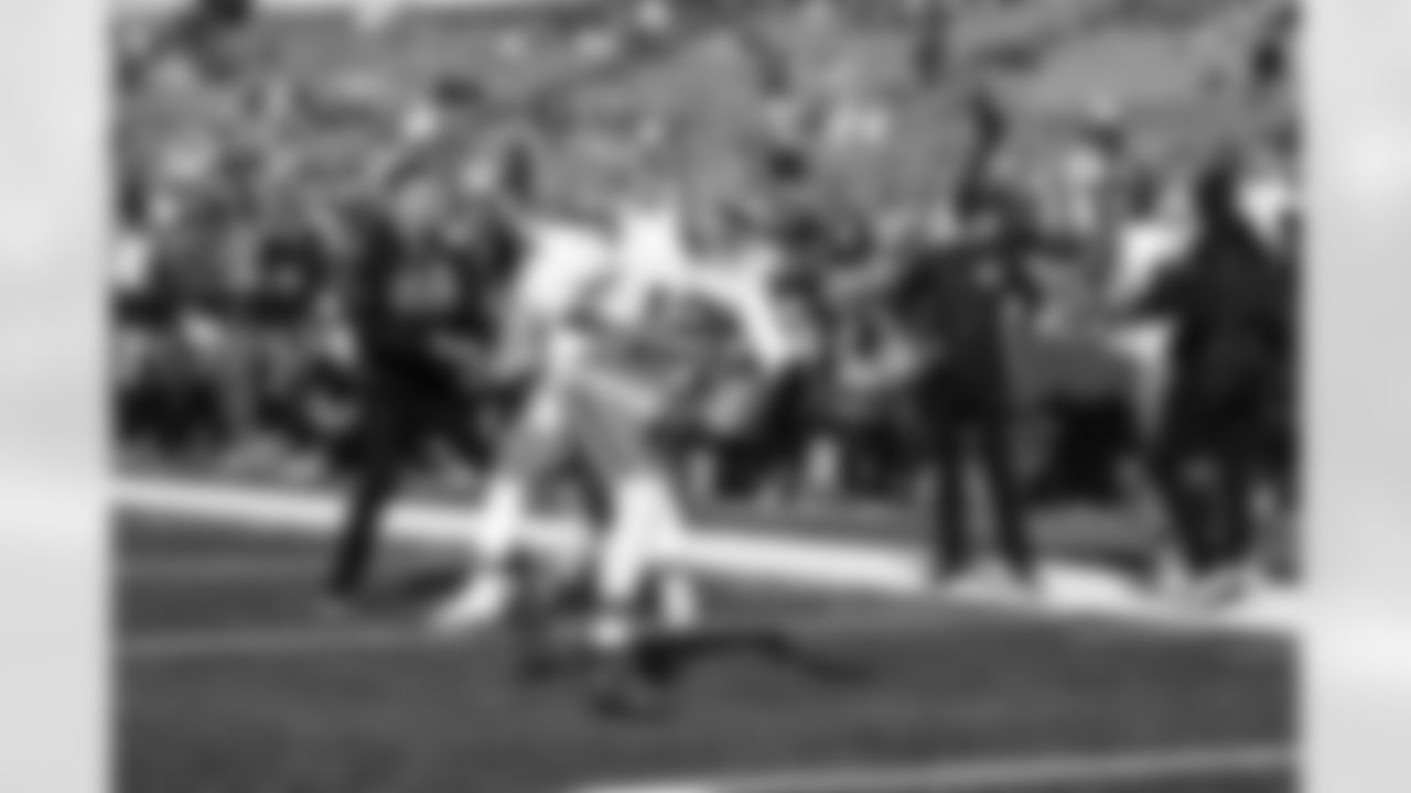 Quarterback Shedeur Sanders (12) before a NFL football game between the Cleveland Browns and Cincinnati Bengals on January 4, 2026 at Paycor Stadium.