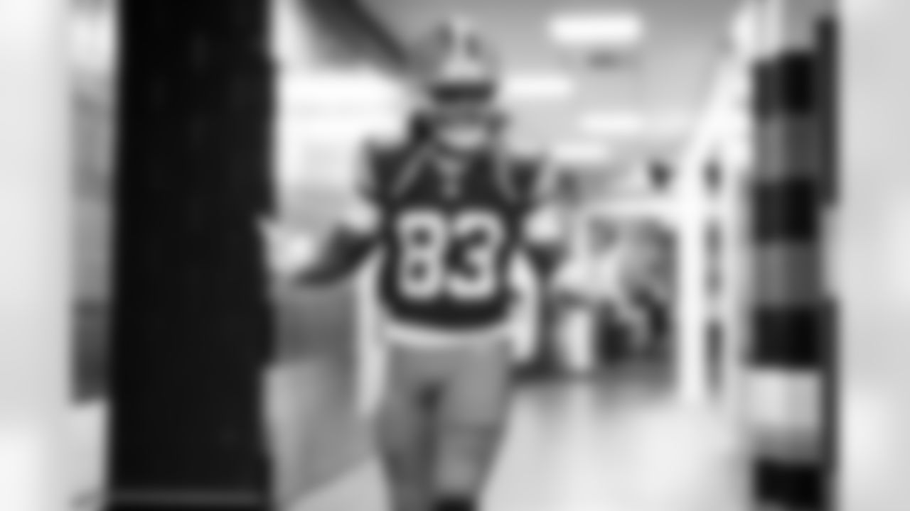 Wide receiver Malachi Corley (83)