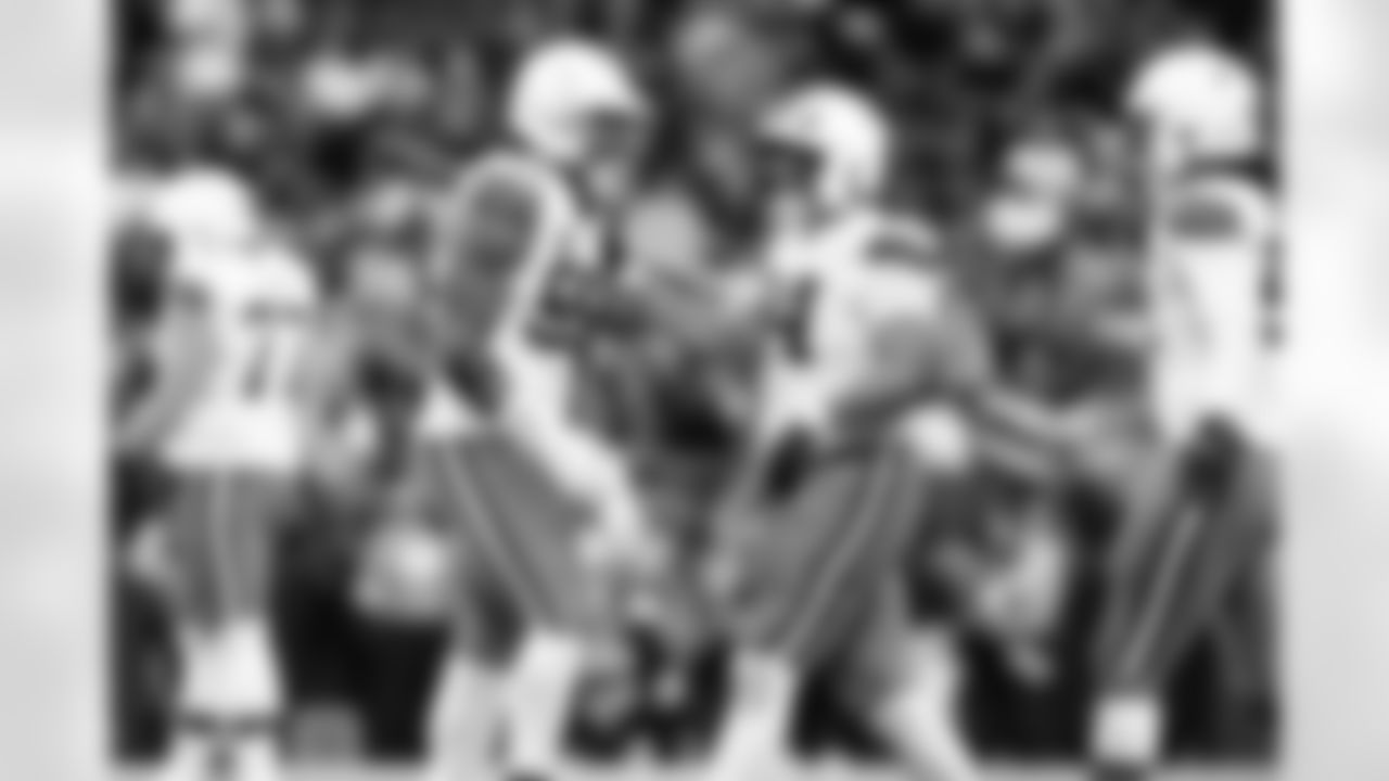 Defensive end Myles Garrett (95) and Defensive tackle Mason Graham (94) during a NFL football game between the Cleveland Browns and Las Vegas Raiders on November 23, 2025 at Allegiant Stadium. The Browns won 24-10.