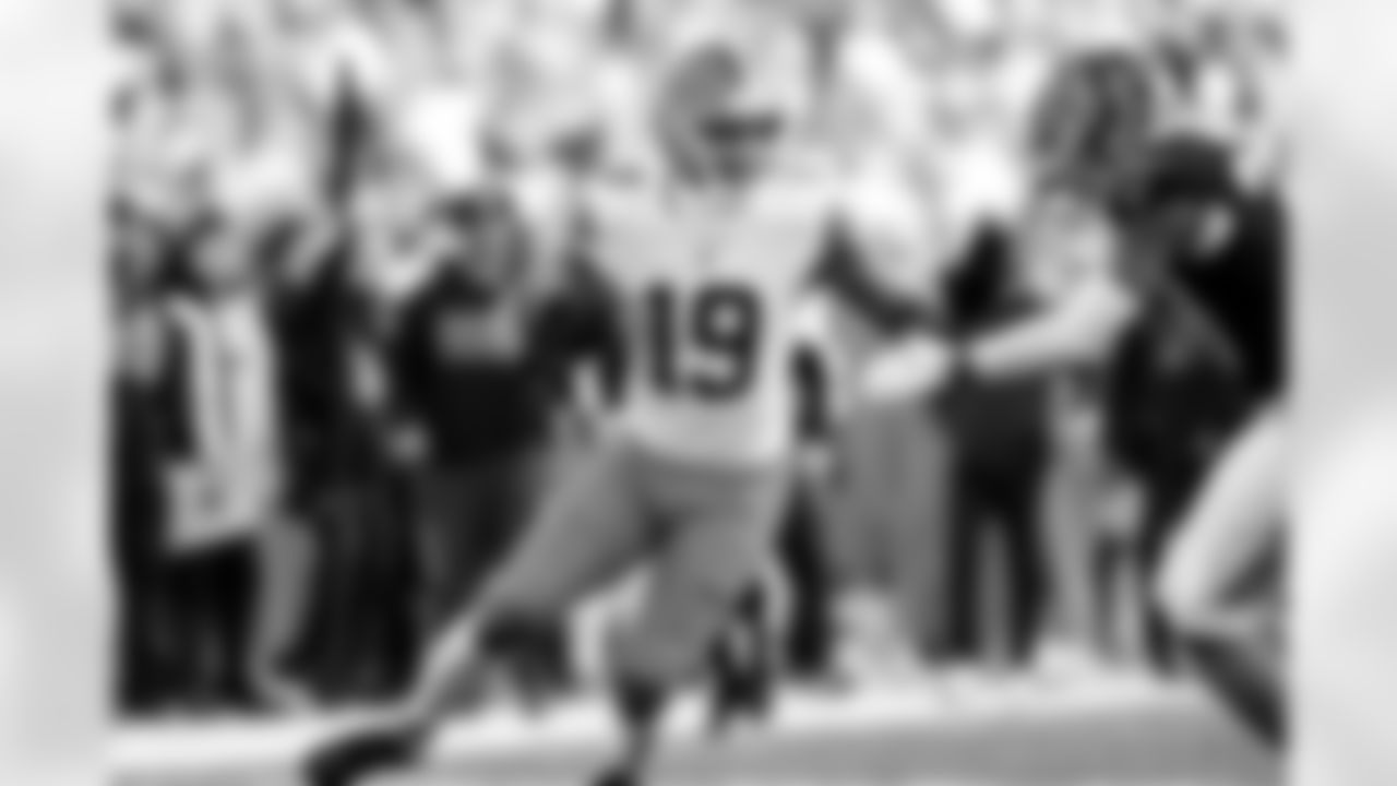 Wide receiver Cedric Tillman (19) during a NFL football game between the Cleveland Browns and Cincinnati Bengals on January 4, 2026 at Paycor Stadium.