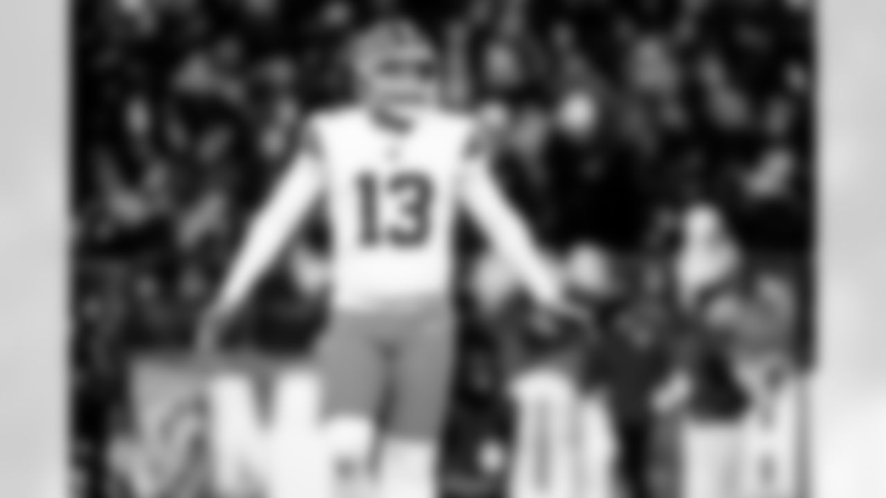 Punter Corey Bojorquez (13)