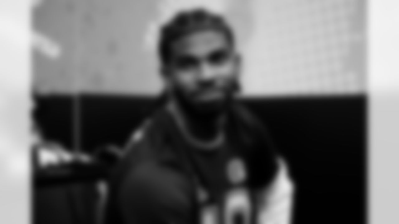 Cleveland Browns quarterback Shedeur Sanders (12) looks on prior to the 2026 Pro Bowl Game on Tuesday, February 3, 2026 in San Francisco, California. (Alika Jenner/NFL)