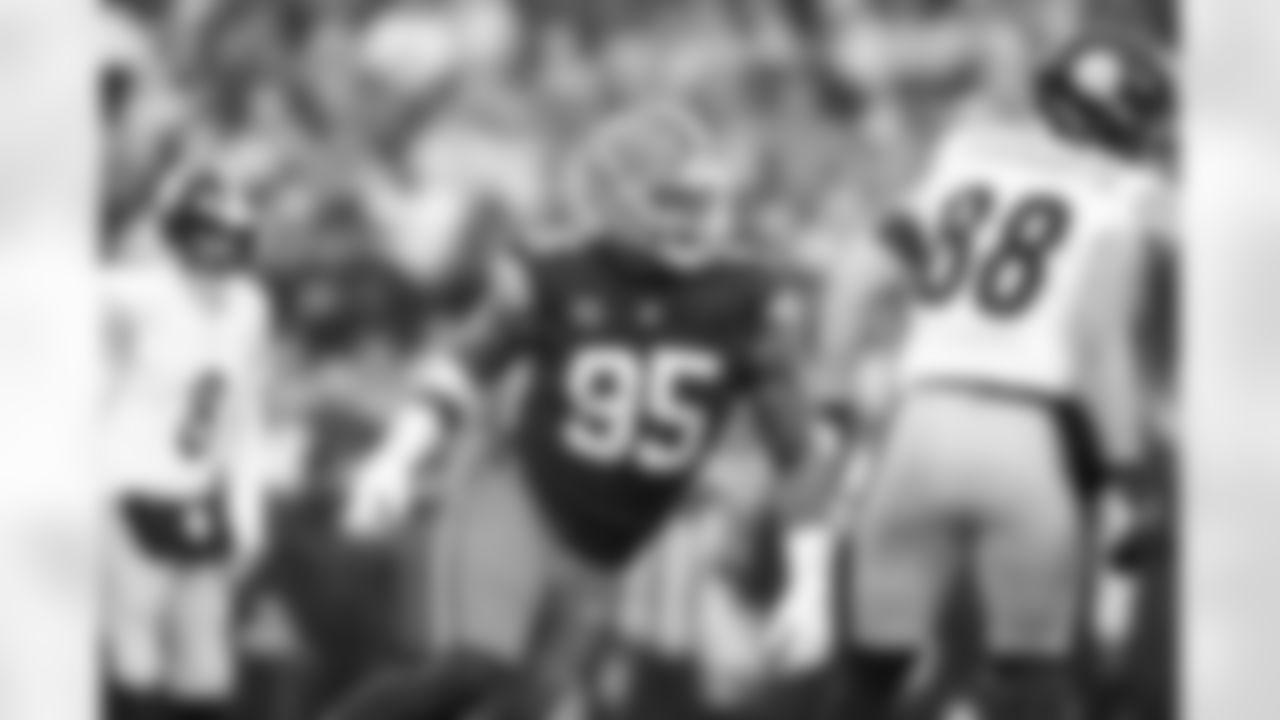 Defensive end Myles Garrett (95) during a NFL football game between the Pittsburgh Steelers and Cleveland Browns on December 28, 2025 at Huntington Bank Field.