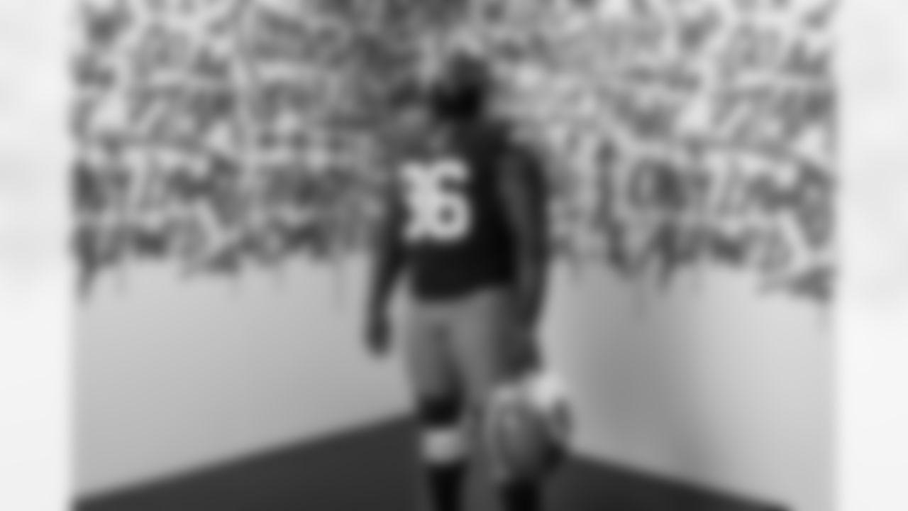 Defensive tackle Maliek Collins (96) during 2025 Media Day at CrossCountry Mortgage Campus on June 9, 2025.
