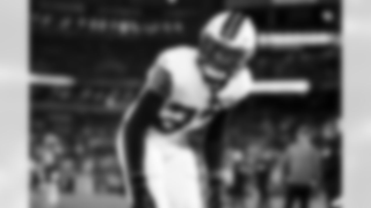 Safety D'Anthony Bell (37) before a NFL football game between the New York Jets and Cleveland Browns on Thursday Night Football on December 28, 2023 at Cleveland Browns Stadium.