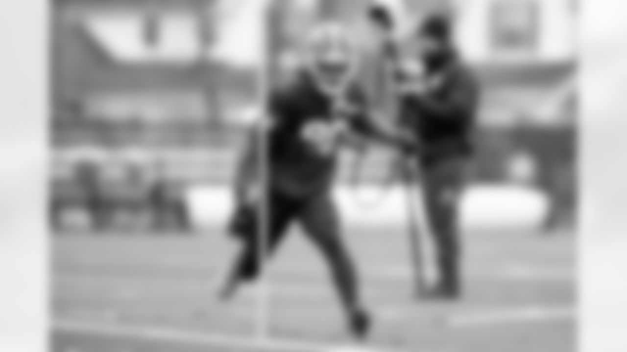 Wide receiver Jamari Thrash (80) during practice at CrossCountry Mortgage Campus on November 26, 2025.