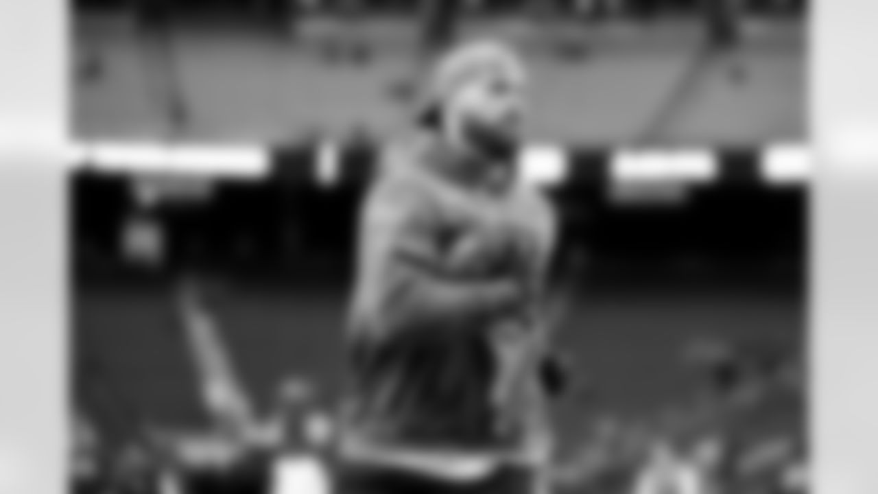 Wide receiver Kaden Davis (89) before a NFL football game between the Cleveland Browns and Las Vegas Raiders on November 23, 2025 at Allegiant Stadium.