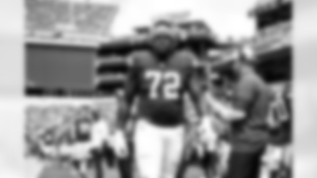 Offensive tackle Jason Ivey (72) before a preseason NFL football game between the Cleveland Browns and Philadelphia Eagles on August 16, 2025 at Lincoln Financial Field.