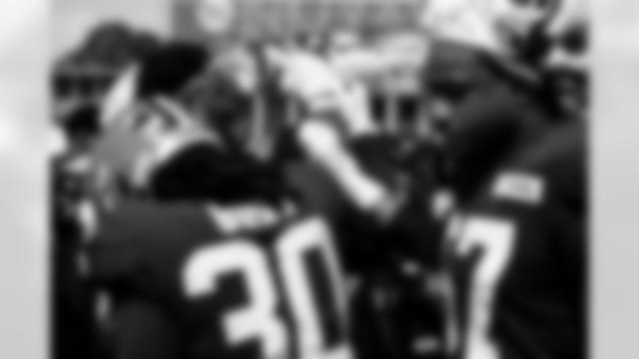 The defense during joint practices with the Philadelphia Eagles on Day 13 of Training Camp at the NovaCare Complex on August 13, 2025.