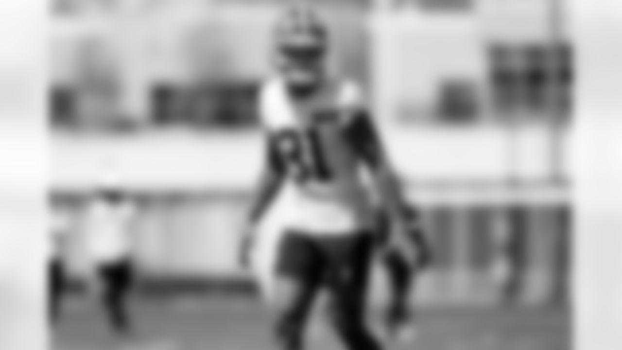 Defensive back Donovan McMillon (31) during fieldwork on the second day of Rookie Minicamp at CrossCountry Mortgage Campus on May 10, 2025.