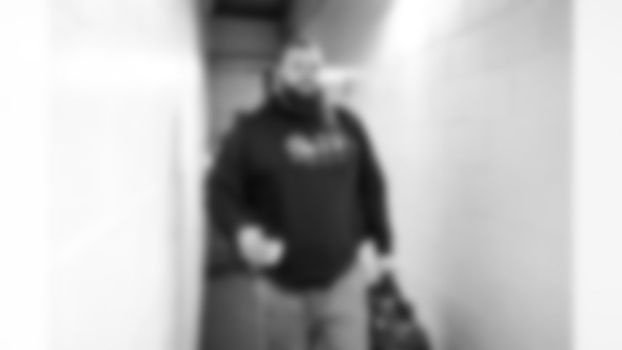 Offensive guard Joel Bitonio (75) before a NFL football game between the Cleveland Browns and Chicago Bears on December 14, 2025 at Soldier Field.