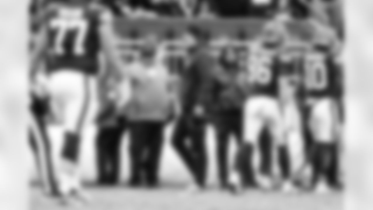 Head Coach Kevin Stefanski during a NFL football game between the San Francisco 49ers and Cleveland Browns on November 30, 2025 at Huntington Bank Field.