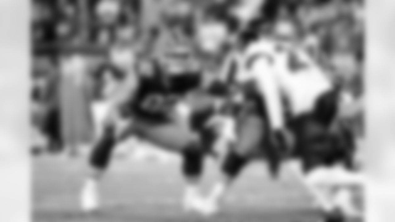 Tight end Brenden Bates (82) during a NFL football game between the Baltimore Ravens and Cleveland Browns on November 16, 2025 at Huntington Bank Field.