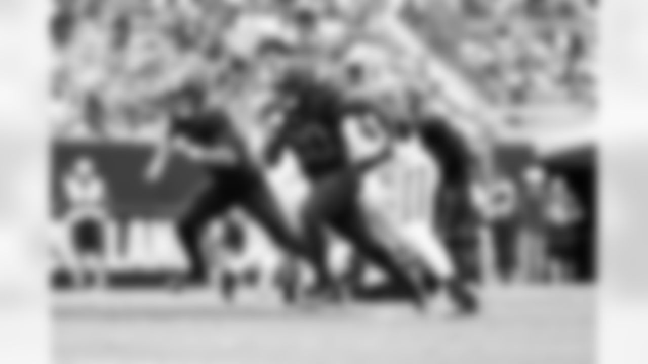 Linebacker Devin Bush (30) during a NFL football game between the Green Bay Packers and Cleveland Browns on September 21, 2025 at Huntington Bank Field. The Browns won 13-10.