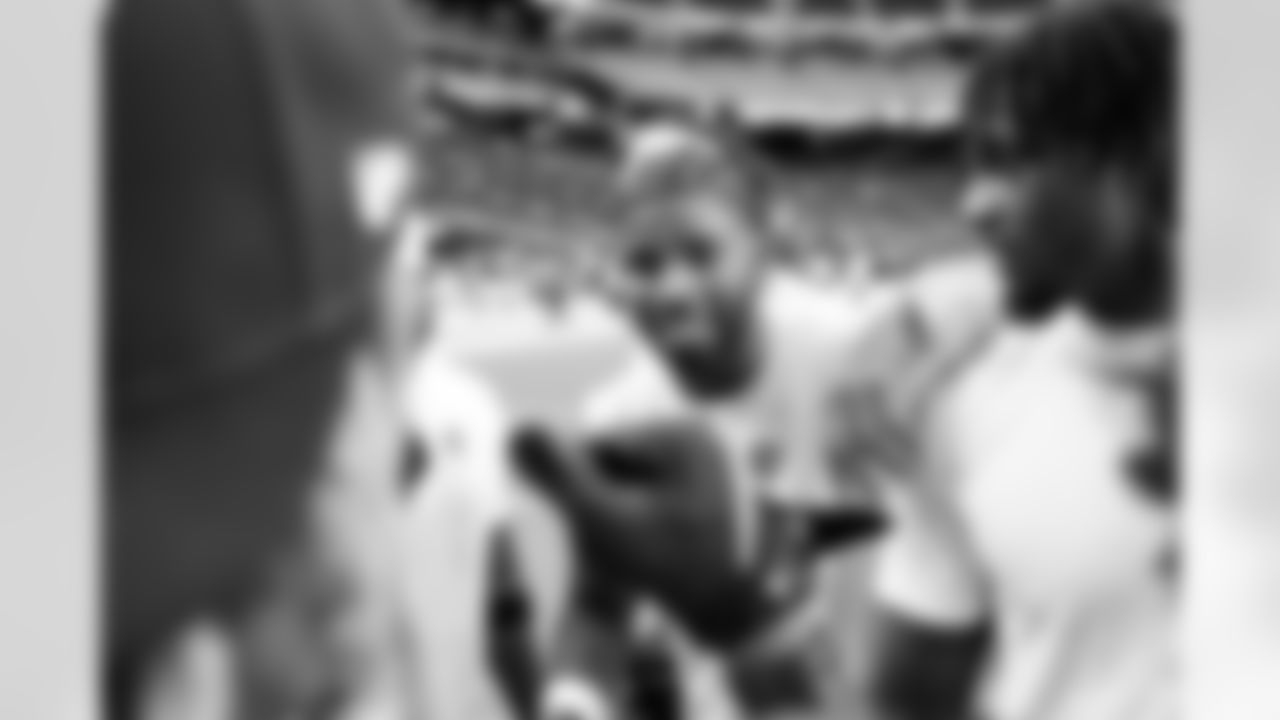 Quarterback Shedeur Sanders (12) and Tight end Harold Fannin Jr. (44) before a NFL football game between the Cleveland Browns and Las Vegas Raiders on November 23, 2025 at Allegiant Stadium.