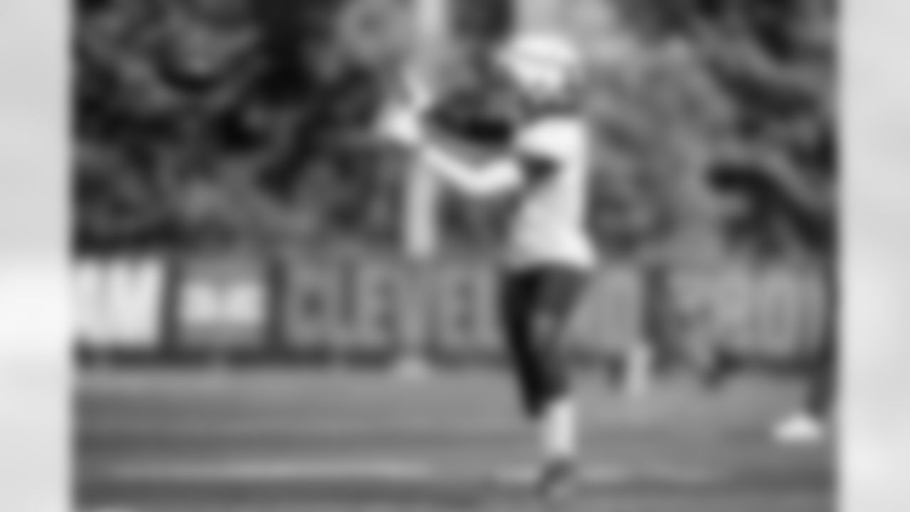 Wide receiver Jerry Jeudy (3) during practice at CrossCountry Mortgage Campus on October 8, 2025.