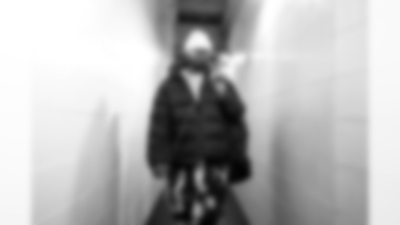 Quarterback Shedeur Sanders (12) before a NFL football game between the Cleveland Browns and Chicago Bears on December 14, 2025 at Soldier Field.