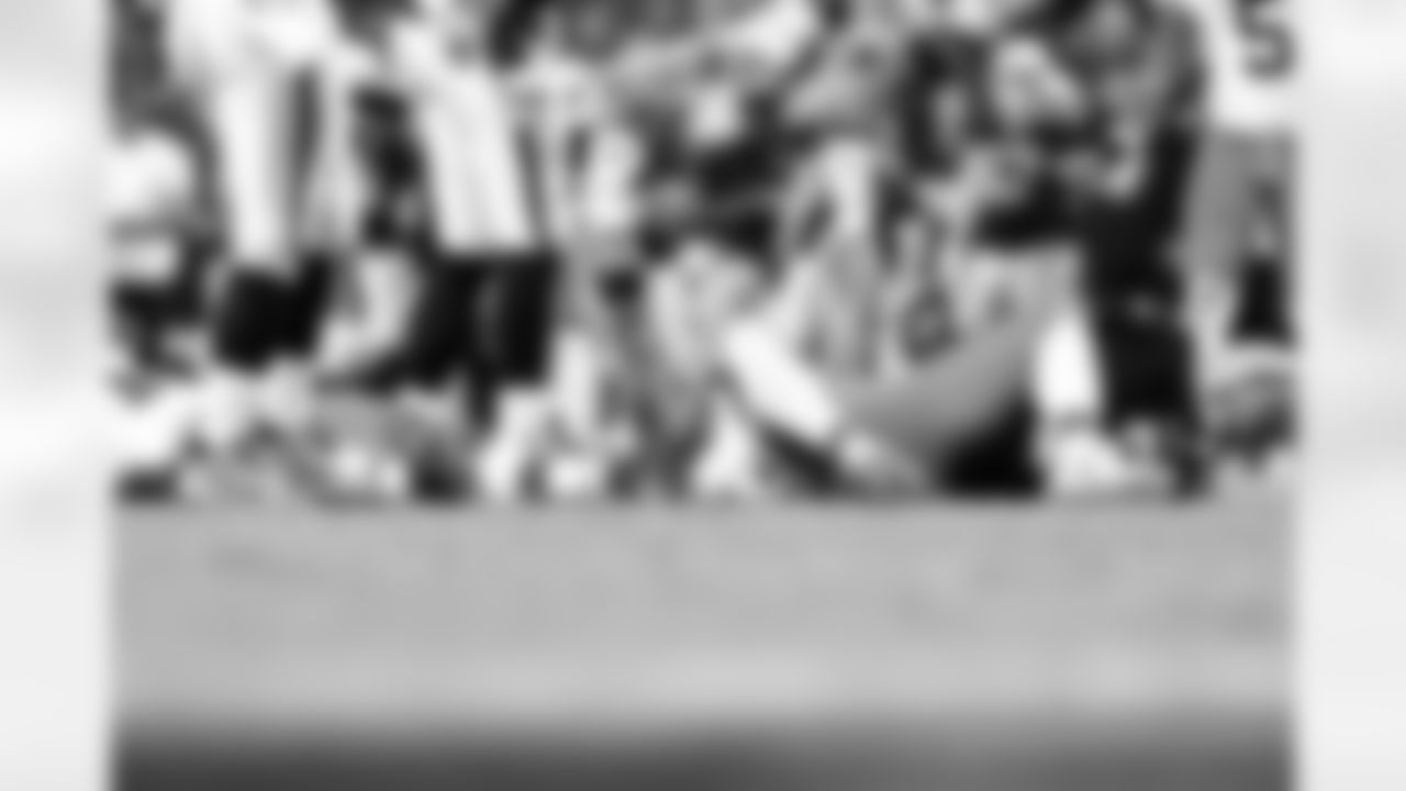 Defensive end Myles Garrett (95) during a NFL football game between the Cleveland Browns and Las Vegas Raiders on November 23, 2025 at Allegiant Stadium.