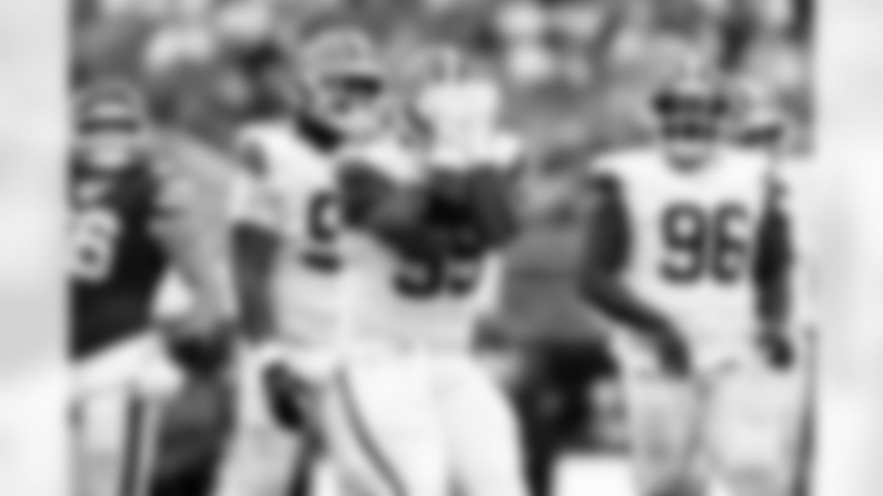 Defensive end Myles Garrett (95) during a NFL football game between the Cleveland Browns and New York Jets on November 9, 2025 at MetLife Stadium.