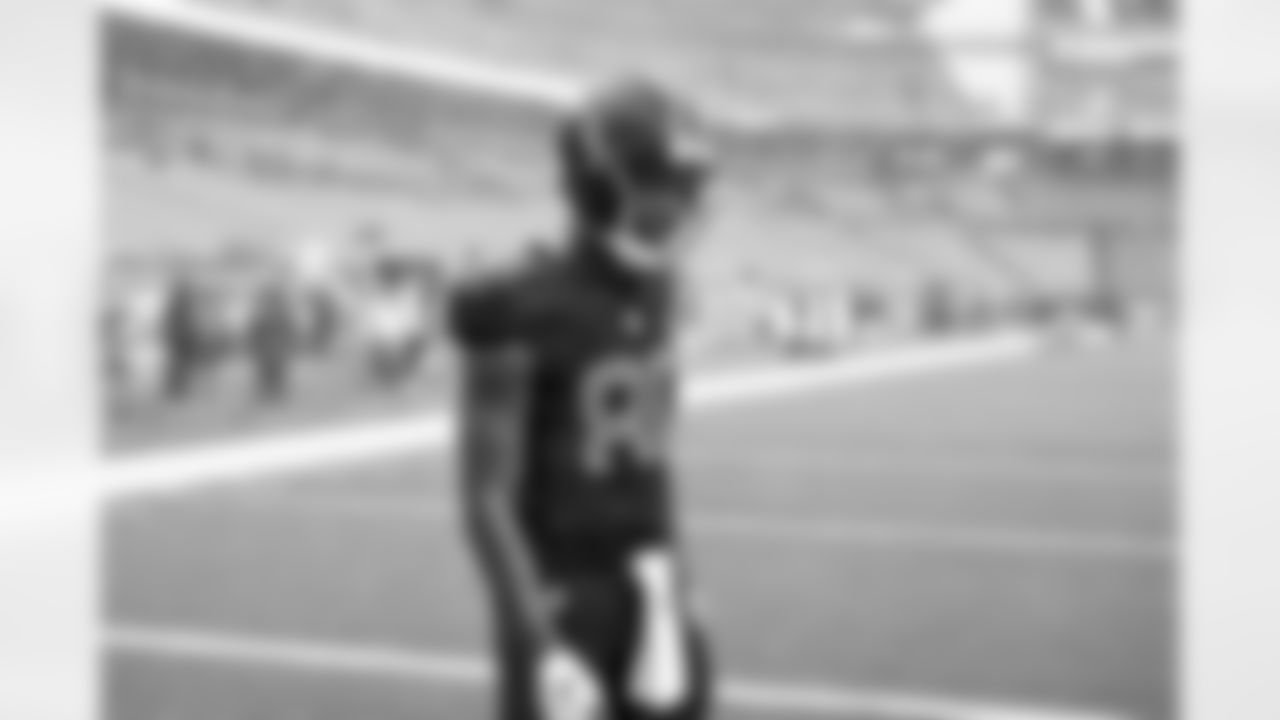 Wide receiver Jamari Thrash (80) before a NFL football game between the Miami Dolphins and Cleveland Browns on October 19, 2025 at Huntington Bank Field.