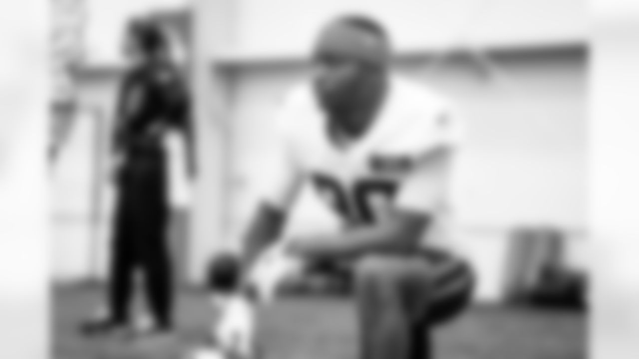 Wide receiver Jamari Thrash (80) during practice at CrossCountry Mortgage Campus on December 18, 2024.
