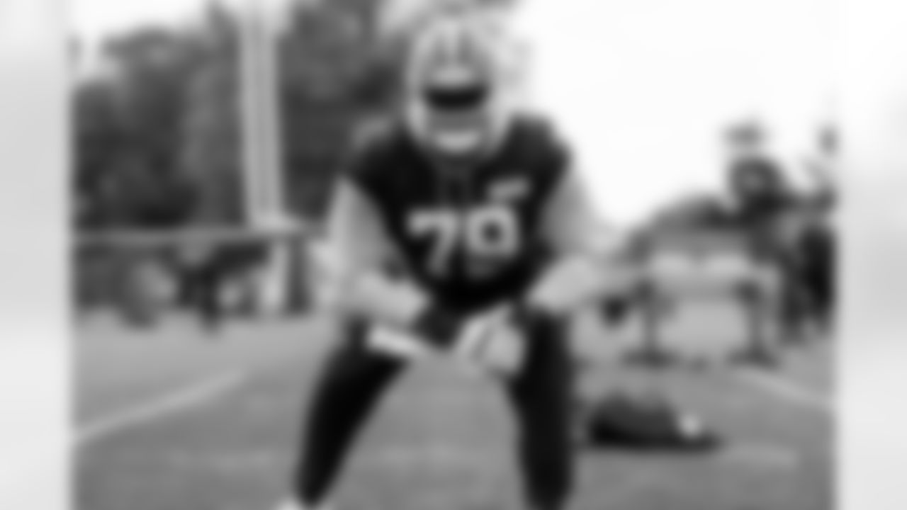 Offensive tackle Dawand Jones (79) during the first day of OTAs at CrossCountry Mortgage Campus on May 27, 2025.