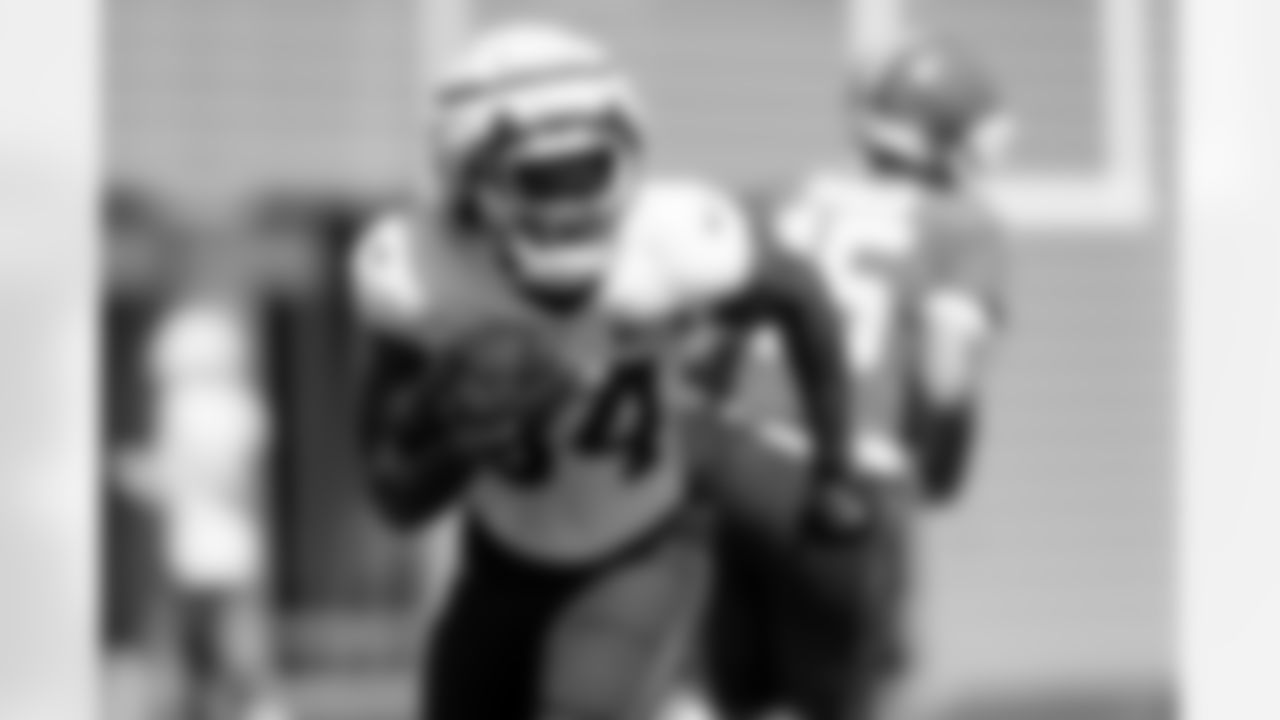 Running back Jerome Ford (34) during Day 19 of Training Camp at CrossCountry Mortgage Campus on August 27, 2025.