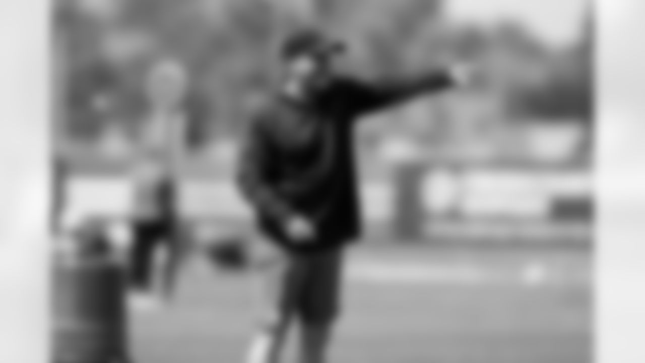 Linebackers Coach Jason Tarver during the third day of rookie workouts at CrossCountry Mortgage Campus on July 21, 2025.